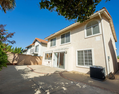 12023 Stone Gate Way - Photo Thumbnail 60