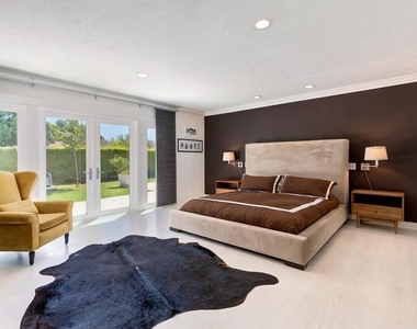 3063 Deep Canyon Drive - Photo Thumbnail 13