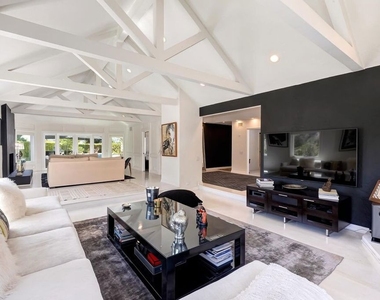 3063 Deep Canyon Drive - Photo Thumbnail 6