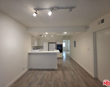 1711 Malcolm Avenue - Photo Thumbnail 1