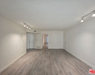 1711 Malcolm Avenue - Photo Thumbnail 26