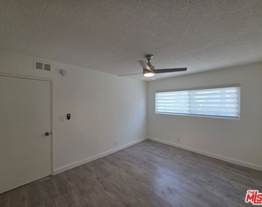 1711 Malcolm Avenue - Photo Thumbnail 14