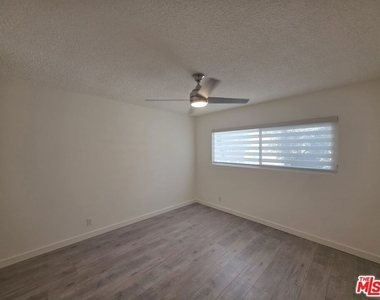 1711 Malcolm Avenue - Photo Thumbnail 6