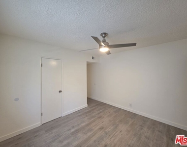 1711 Malcolm Avenue - Photo Thumbnail 42