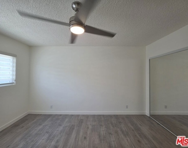 1711 Malcolm Avenue - Photo Thumbnail 9