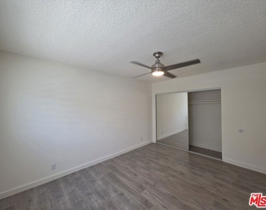 1711 Malcolm Avenue - Photo Thumbnail 10