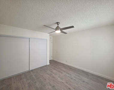 1711 Malcolm Avenue - Photo Thumbnail 4