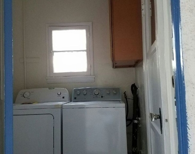 8737 Clifton Way - Photo Thumbnail 10