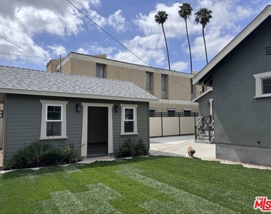 2180 W 31st Street - Photo Thumbnail 26