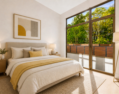 960 Franklin Avenue - Photo Thumbnail 5