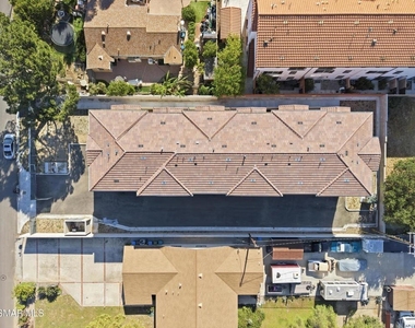 1740 Patricia Avenue - Photo Thumbnail 9