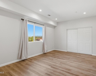 1740 Patricia Avenue - Photo Thumbnail 46