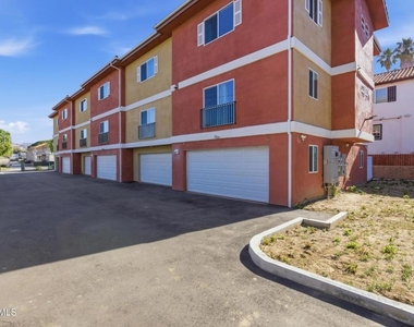 1740 Patricia Avenue - Photo Thumbnail 2