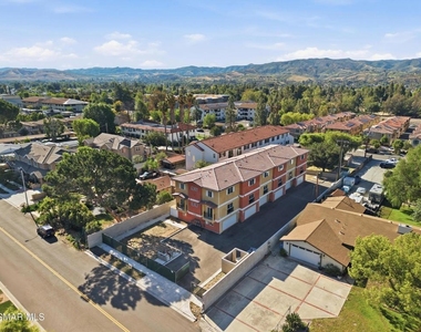 1740 Patricia Avenue - Photo Thumbnail 11