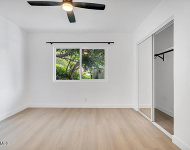 605 Warwick Avenue - Photo Thumbnail 26