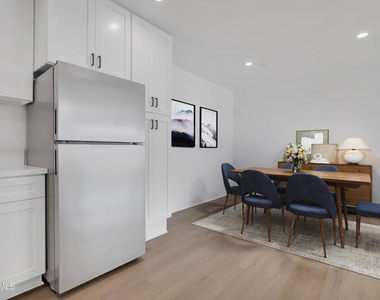 605 Warwick Avenue - Photo Thumbnail 11