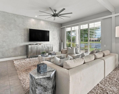 78025 Lago Drive - Photo Thumbnail 19