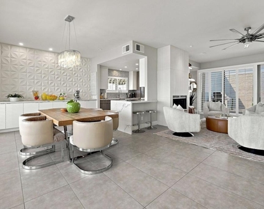 78025 Lago Drive - Photo Thumbnail 10