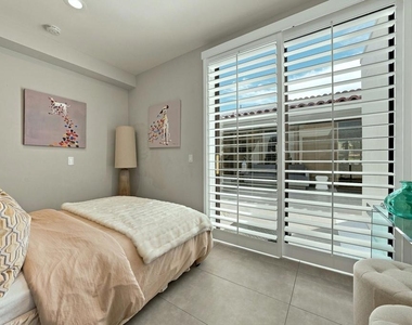 78025 Lago Drive - Photo Thumbnail 18