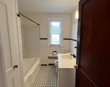 27 Washington Avenue - Photo Thumbnail 13
