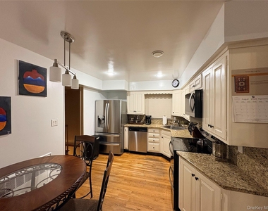 3362 Elliott Boulevard - Photo Thumbnail 3