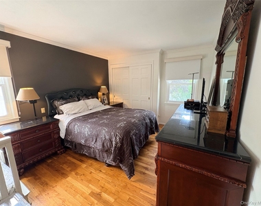 3362 Elliott Boulevard - Photo Thumbnail 5