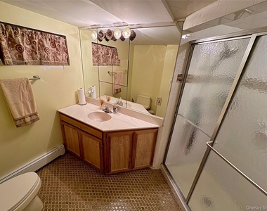 3362 Elliott Boulevard - Photo Thumbnail 13
