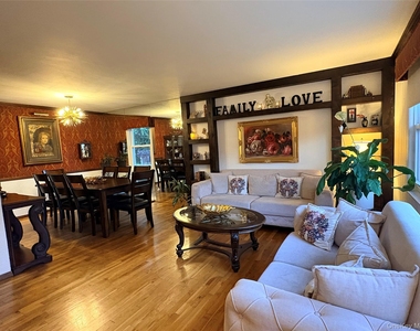 3362 Elliott Boulevard - Photo Thumbnail 1
