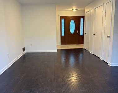 3 Benjamin Terrace - Photo Thumbnail 1