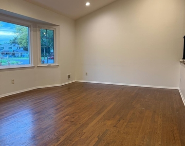 3 Benjamin Terrace - Photo Thumbnail 2