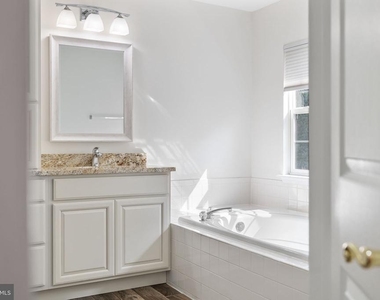 5871 Paine Run Place - Photo Thumbnail 23