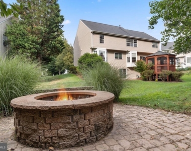 5871 Paine Run Place - Photo Thumbnail 54