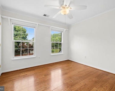 5871 Paine Run Place - Photo Thumbnail 32