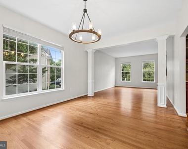 5871 Paine Run Place - Photo Thumbnail 5