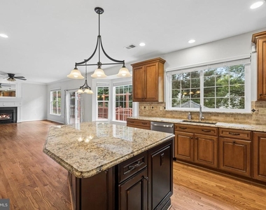 5871 Paine Run Place - Photo Thumbnail 6