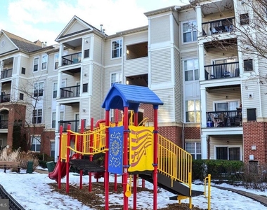 11317 Aristotle Drive - Photo Thumbnail 17