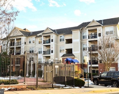 11317 Aristotle Drive - Photo Thumbnail 16