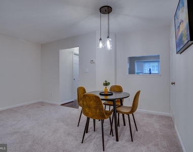 3700 Roxbury Lane - Photo Thumbnail 17