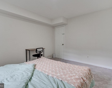 3700 Roxbury Lane - Photo Thumbnail 65