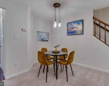 3700 Roxbury Lane - Photo Thumbnail 16