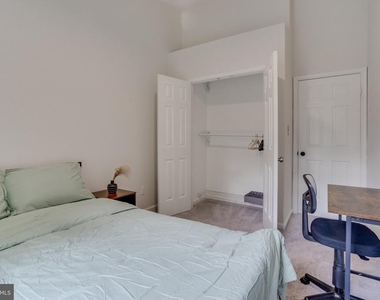 3700 Roxbury Lane - Photo Thumbnail 52