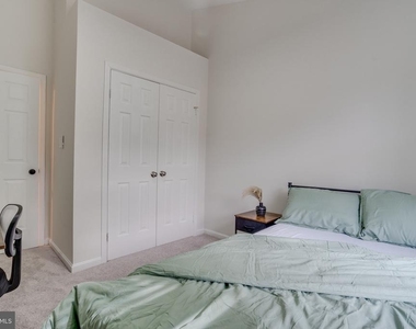 3700 Roxbury Lane - Photo Thumbnail 47
