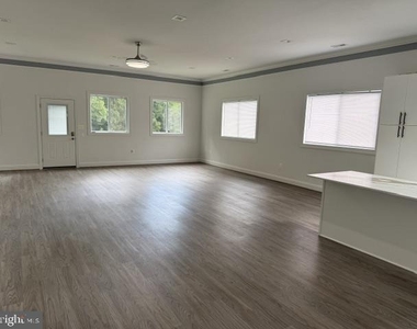 7208 Wolf Run Shoals Road - Photo Thumbnail 9