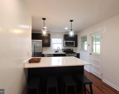 4009 Taney Avenue - Photo Thumbnail 5