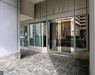 1111 19th Street N - Photo Thumbnail 2
