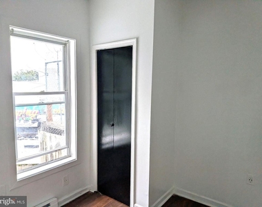 1729 N 24th - Photo Thumbnail 6