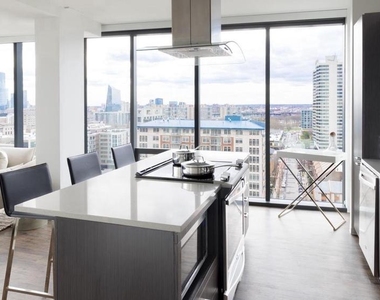 450 N 18th Street - Photo Thumbnail 10