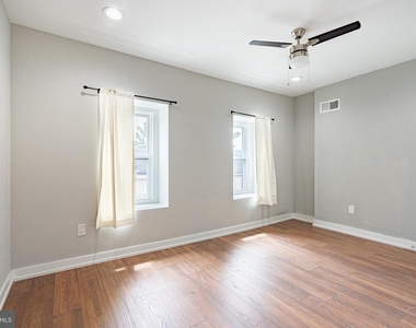 168 Green Lane - Photo Thumbnail 5