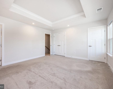 265 Chase Drive - Photo Thumbnail 16