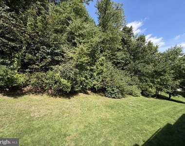 278 Yorktown Court - Photo Thumbnail 10